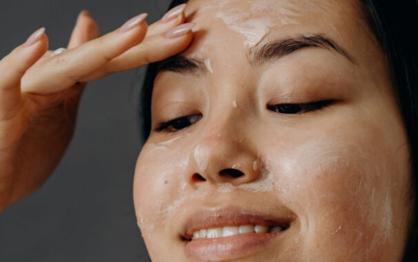 How Do You Exfoliate Your Skin? A Quick Guide