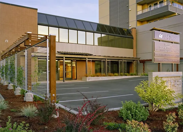 dermatology-clinic-in-seattle-1300x936-d098c123-640w - North Pacific Dermatology | Dermatology